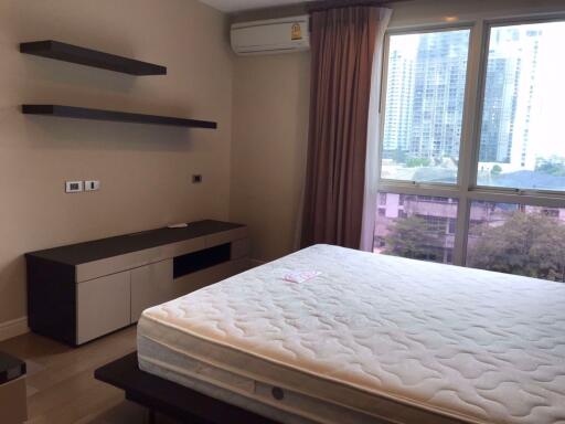 1 bed Condo in The Crest Sukhumvit 24 Khlongtan Sub District C015472