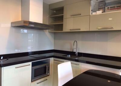 1 bed Condo in The Crest Sukhumvit 24 Khlongtan Sub District C015471