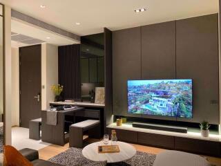 1 bed Condo in BEATNIQ Sukhumvit 32 Khlongtan Sub District C015462