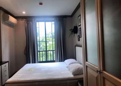 1 bed Condo in The Reserve - Kasemsan 3 Wang Mai Sub District C015450