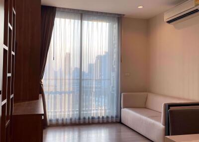 2 bed Condo in The Capital Ratchaprarop-Vibha Phayathai District C015447