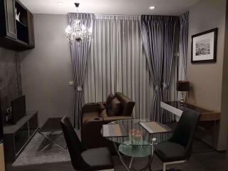 1 bed Condo in Edge Sukhumvit 23 Khlong Toei Nuea Sub District C015443