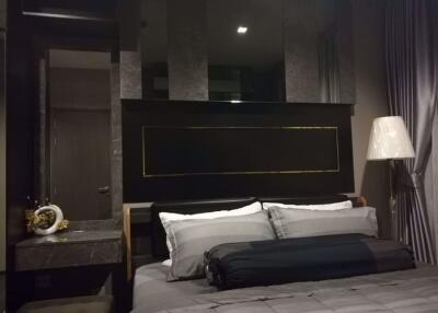 1 bed Condo in Edge Sukhumvit 23 Khlong Toei Nuea Sub District C015443