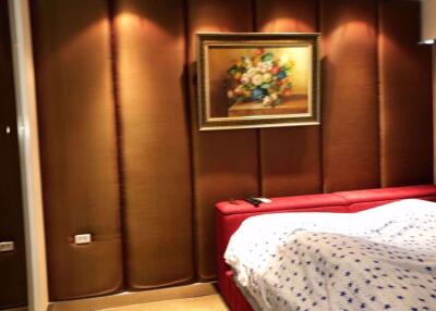 2 bed Condo in Baan Klang Krung Siam-Pathumwan Thanonphetchaburi Sub District C015426