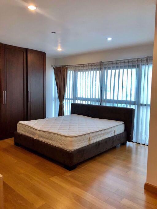 1 bed Condo in Sathorn Gardens Thungmahamek Sub District C015425