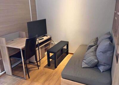 1 bed Condo in Park Origin Phromphong Khlongtan Sub District C015411