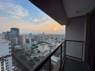 1 bed Condo in M Phayathai Thanonphayathai Sub District C015406