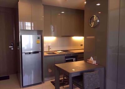 1 bed Condo in M Silom Suriyawong Sub District C015401