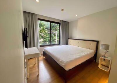 2 bed Condo in Collezio Sathorn-Pipat Silom Sub District C015376