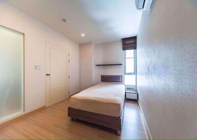 2 bed Condo in Tree Condo Sukhumvit 42 Phra Khanong Sub District C015370