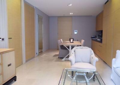 1 bed Condo in Saladaeng Residences Silom Sub District C015341