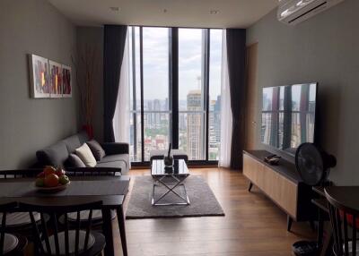 2 bed Condo in Park Origin Phromphong Khlongtan Sub District C015325