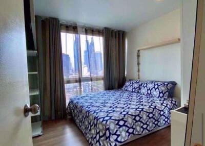 2 bed Condo in Wish @ Samyan Mahaphruettharam Sub District C015305