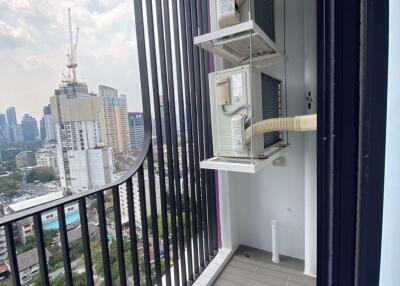 1 bed Condo in XT Ekkamai Khlong Tan Nuea Sub District C015292