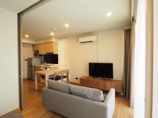 1 bed Condo in FYNN Aree Samsennai Sub District C015282