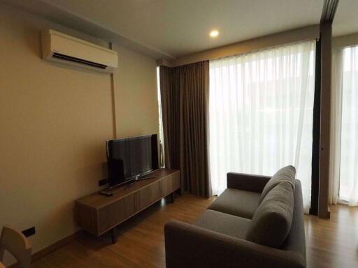 1 bed Condo in FYNN Aree Samsennai Sub District C015282