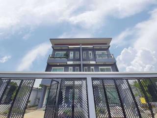 5 bed House Saphansung Sub District H015280