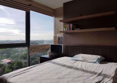 2 bed Condo in Ideo Mobi Sukhumvit Bangchak Sub District C015267