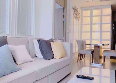 1 bed Condo in Noble Ploenchit Lumphini Sub District C015247