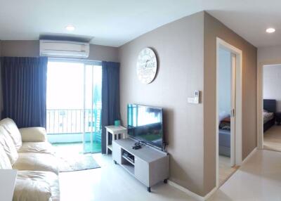 2 bed Condo in Whizdom @ Punnawithi Station Phrakhanong District C015243