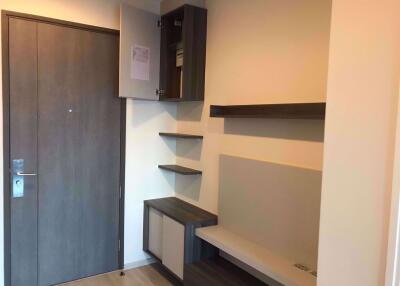 1 bed Condo in Centric Ratchada - Huai Khwang Samsennok Sub District C015219