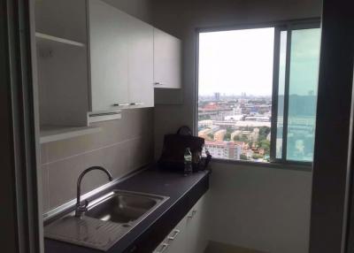 2 bed Condo in Supalai Park Ratchayothin Chatuchak District C015195