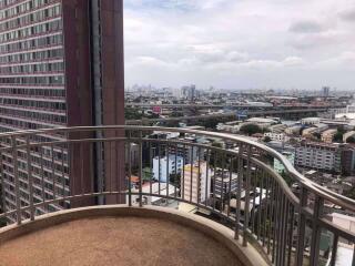 2 bed Condo in Supalai Park Ratchayothin Chatuchak District C015195