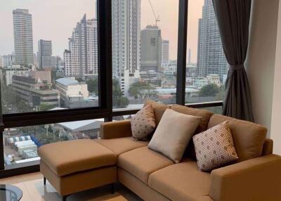 2 bed Condo in Ashton Silom Suriyawong Sub District C015192