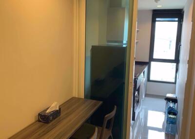 1 bed Condo in Centric Ari Station Samsennai Sub District C015191