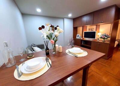 1 bed Condo in Rin House Khlong Tan Nuea Sub District C015190