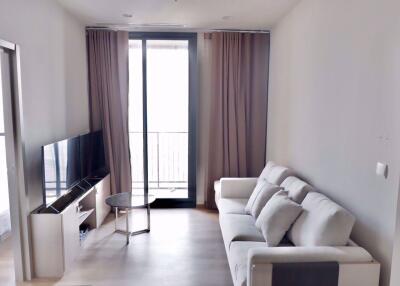 2 bed Condo in OKA HAUS Sukhumvit 36 Khlongtan Sub District C015180