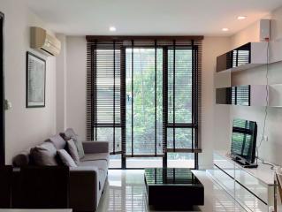 1 bed Condo in O2 Hip Pathum Wan District C015150