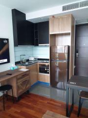 2 bed Condo in Wish Signature Midtown Siam Thanonphayathai Sub District C015149