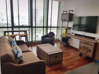 2 bed Condo in Wish Signature Midtown Siam Thanonphayathai Sub District C015149