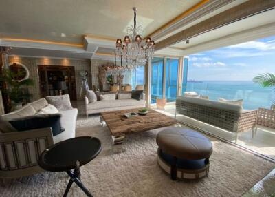 The Palm Penthouse for Sale on Private Beach.  Bedroom 4 bathrooms 4