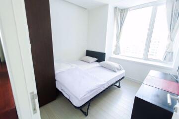 2 bed Condo in T.C. Green Huai Khwang Sub District C015593