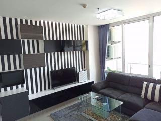 2 bed Condo in T.C. Green Huai Khwang Sub District C015171