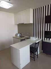 2 bed Condo in T.C. Green Huai Khwang Sub District C015171