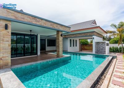 Modern 3-Bedroom Pool Villa in Hua Hin at Soi94