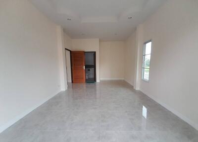 4 Bedroom House In San Sai For Sale