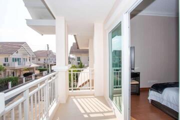 3+ BR House for Sale : The Esteem at San Kamphaeng