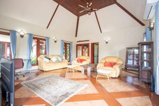 Charming Pool Villa for Sale: Don