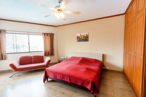 Spacious Studio Room for Sale : Riverside Condominium Chiang Mai