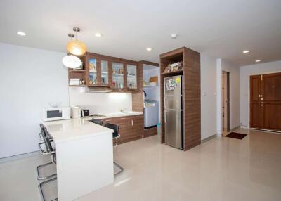 1 bedroom, 2 bathroom condo for sale : Punna Condominium at Nimmanhaemin