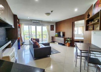 Fully Furnished 1 Bedroom Condo with Mountain Views and Exceptional Amenities