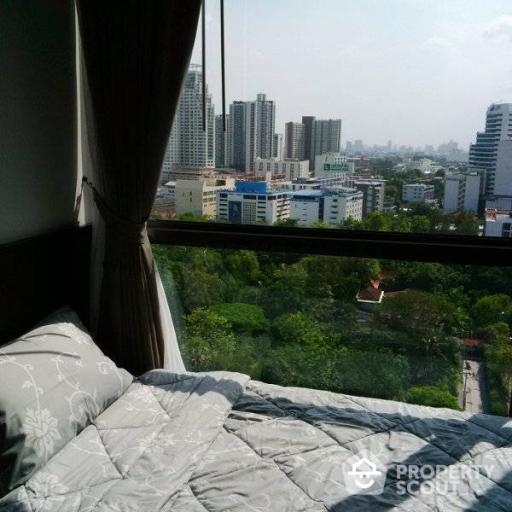 2-BR Condo at Rhythm Sukhumvit 44/1 near BTS Phra Khanong (ID 509921)