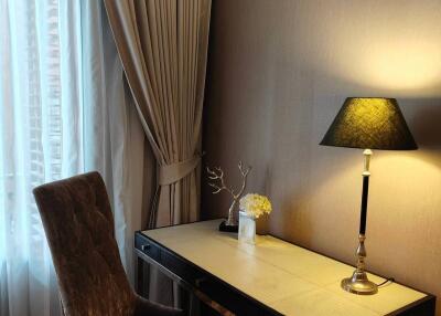 2-BR Condo at Prive By Sansiri near BTS Phloen Chit