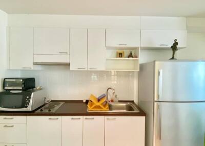 1-BR Condo at The 49 Plus 2 Condominium near BTS Thong Lor