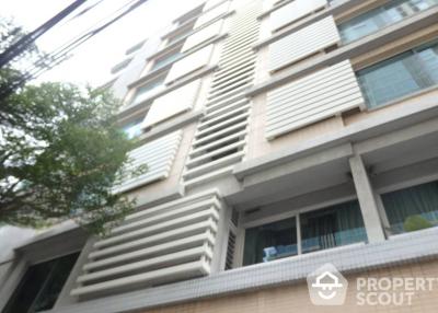 2-BR Condo at Baan Siri Ruedee Condominium near BTS Phloen Chit