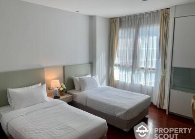 2-BR Apt. near MRT Queen Sirikit National Convention Centre